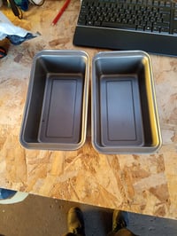 Amazon Basics kalup za kruh s neprianjajućim slojem, 2 komada, ugljični čelik, siva boja, 27x15x7 cm – Jedan kalup ima blage mrlje (stanje: vidi 2. sliku) 3