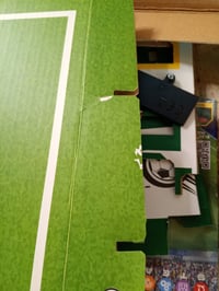 7JI RC Football Battle Asztali Foci Játék Szett – Távirányítós Társasjáték Gyerekeknek, 2 — sérült kartonlap (állapot: lásd a 2. képet) 2