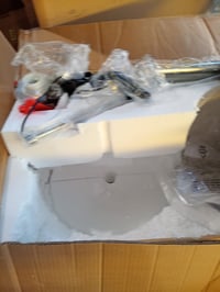 Oblúková LED stojacia lampa Teamson Home Arquer Versanora VN-L00010-EU, chróm, mramorový podstavec – preliačený, sfarbený podstavec (stav: pozri 2. obrázok) 8