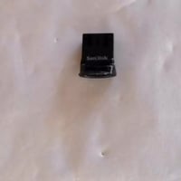 SanDisk Ultra Fit USB 3.2 flash memorija 256 GB, brzina čitanja 400 MB/s, crna, za laptop i igraću konzolu, outlet proizvod (otvoreno pakiranje) 2
