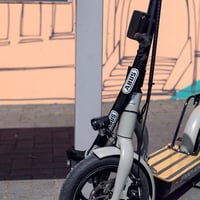 ABUS Alarm Box 2.0 Mobil Riasztórendszer Kerékpárhoz Fekete Alumínium Láncokkal Elemről Működő Lopásvédelem 5