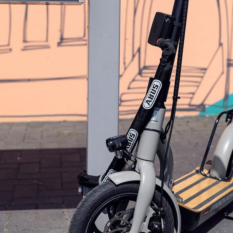 ABUS Alarm Box 2.0 Mobil Riasztórendszer Kerékpárhoz Fekete Alumínium Láncokkal Elemről Működő Lopásvédelem