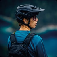 Cască de ciclism MTB ABUS Cliffhanger - Orificii mari de ventilație și sistem de reglare TriVider - Gri/Galben - Mărimea S 5