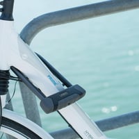 Zámok na bicykel ABUS Granit XPlus 540 U + držiak EaZy KF - Zámok na bicykel s pevným parabolickým strmeňom - Výška strmeňa 300 mm - Úroveň zabezpečenia 15 5