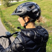 Cyklistická prilba na horský bicykel ABUS MoTrip – Nastaviteľný šilt, prispôsobiteľný strih, unisex prilba na MTB 5
