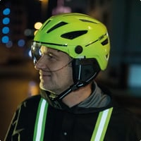 Cyklistická prilba ABUS Pedelec 2.0 ACE, mestská, so zadným svetlom, so štítom, s pláštenkou, veľkosť S, lesklá žltá, pánska aj dámska 5