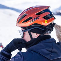 Cestná cyklistická prilba ABUS PowerDome MIPS - Vyrobené v Taliansku 5