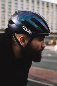 Cyklistická prilba ABUS WingBack – na šport i na každý deň, pre dospelých a mládež – strieborná, veľkosť S (51 – 55 cm) 8