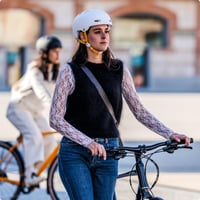 ABUS Xoxo Kerékpáros Sisak - Városi Skater Stílusú Bukósisak Biciklizéshez és Rollerezéshez - S (51–55 cm) Dicke: 8 mm, Black (velvet black) 6