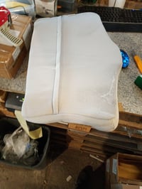 Pernă ergonomică cu spumă cu memorie Ylekto pentru calmarea durerii, pernă ortopedică conturată cu efect de răcire pentru cei care dorm pe o parte, alb, 63,5x39,9 cm 2
