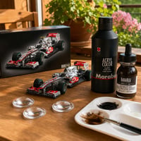 Set za precizno maketarstvo: McLaren maketa + 3x povećalo + akrilne boje (crna i umbra) 1