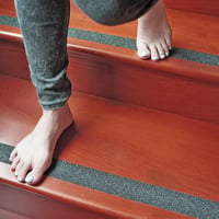 Skyzone fekete csúszásgátló szalag lépcsőkhöz, 5 cm x 5 m 6