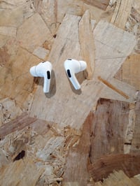 Slúchadlá – bezdrôtové slúchadlá Apple AirPods Pro 2, aktívne potlačenie hluku, nabíjanie cez USB-C 2
