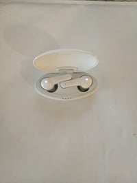 Belkin SOUNDFORM Nano Bluetooth Gyerek Fülhallgató, Vezeték Nélküli, 85 dB — csak tok és fülhallgató pár (állapot: lásd a 2. képet) 2
