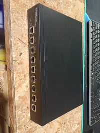 MokerLink 8 portos 10G L3 menedzselt hálózati switch, 10G/5G/2.5G/1G Auto-adaptive, WEB/CLI felügyelet, asztali és rack rögzítés, fekete 2