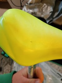 cyclingcolors Gyerek Kerékpárnyereg Habszivacs Töltettel 22 mm Szárral Futóbiciklihez — pici lyuk a felületen (állapot: lásd a 2. képet) 2