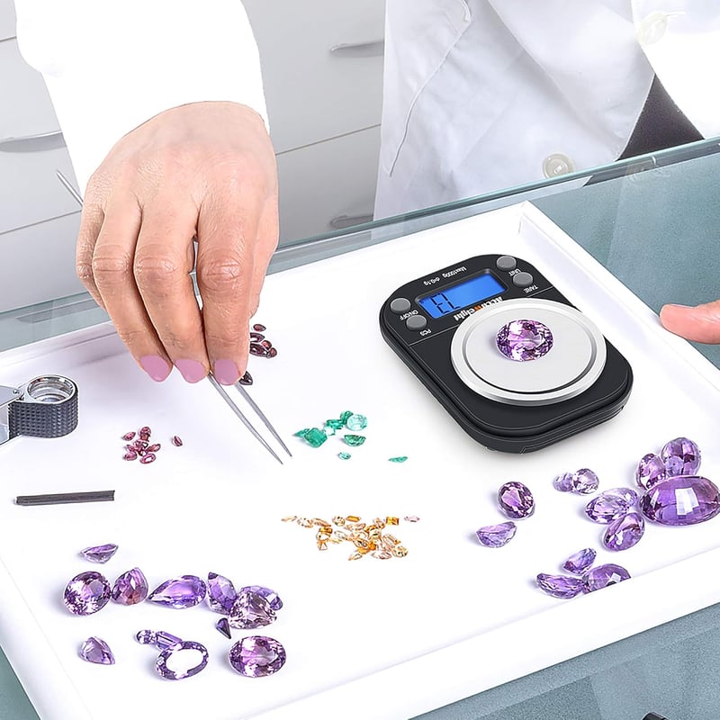 ACCUWEIGHT Digitális Zsebmérleg 1000g/0.1g - Rozsdamentes Acél, LCD Kijelző, 6 Mértékegység, Tára Funkcióval, Fekete