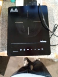 IsEasy Indukciós Főzőlap 2100W, 28 cm, Hordozható Egyzónás Elektromos Tűzhely, 9 Hőfokozat, 8 Órás Időzítő, Gyerekzár, Fekete 2