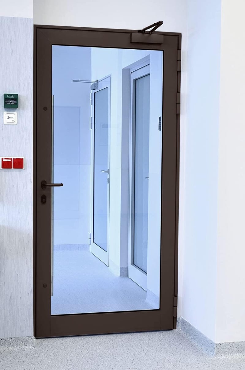 GEZE TS 2000 V BC barna karos ajtócsukó 1250 mm-es szárnyakhoz, szerelőlappal