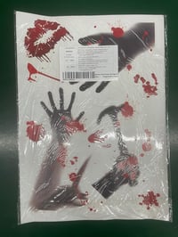 Adisno Halloween Véres Matrica Szett - 8 db Kétoldalas Ablakdekoráció, Véres Kéznyomok, Lábnyomok, Újrahasználható PVC Halloweeni Dekoráció, 8