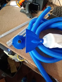 Aspirator manual pentru piscină Gre Little Vac 08011A, 2 m³/h - pentru piscine mici și mijlocii — carcasă zgâriată și pătată (stare: vezi a 2-a imagine) 3