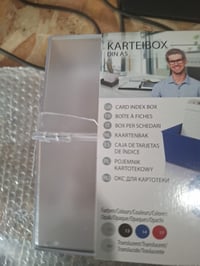 Cutie pentru index carduri HAN 975-63, format A5 orizontal, pentru 500 de fișe, balama din oțel, transparentă — defectă, funcționează parțial: ruptă într-un loc (stare: vezi a 2-a fotografie) 3