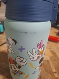 Sticlă pentru copii SIGG Shield One Disney Mickey & Friends din oțel inoxidabil, pentru băuturi carbogazoase — murdară (stare: vezi a 2-a poză) 3