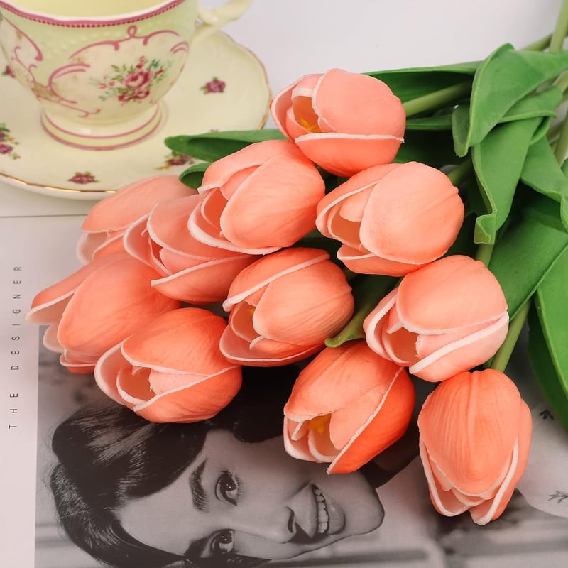 N&T NIETING Élethű Műtulipán Csomag - 12 db Latex Virág Valódi Tapintással, Dekorációs Művirágok Esküvőre, Otthonra, Piros