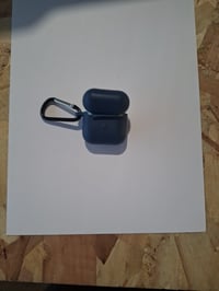 Bluetooth slúchadlá APM s nabíjacím puzdrom, stereo — chybné, na náhradné diely: Nereagujú na nič, nenabíjajú sa (stav: pozri 2. obrázok) 4