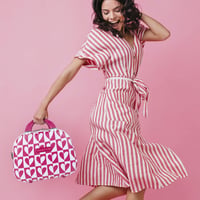 Valiză cosmetică rigidă Agatha Ruiz de la Prada - Cutie de machiaj Fucsia cu mâner telescopic, geantă de cosmetice ideală pentru călătorii, bagaj de mână 2