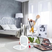 Aicharynic LED Kompakt Tükör 1X/10X Nagyítással - Fehér Kozmetikai Smink Tükör Szabályozható Fénnyel, USB Tölthető, Összecsukható Utazó Tükö 6