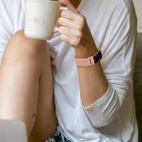 AK Elasztikus Nylon Szíj Fitbit Charge 3/4 Okoskarkötőhöz - Állítható, Könnyű, Kényelmes Sportpánt Férfiaknak és Nőknek, Rózsaszín 6