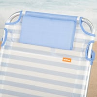 Scaun de plajă pliabil AKTIVE cu model cu dungi marinărești, 51x45x76 cm, 4 poziții, aluminiu și textil, capacitate de susținere 110 kg, cu pernă și buzunare 8