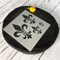 Aleks Melnyk br. 250 metalna šablona Fleur de Lis ljiljan cvjetni ornament vintage uzorak pirografija graviranje rukotvorine 13,5x13,5 cm 0,3 mm 6
