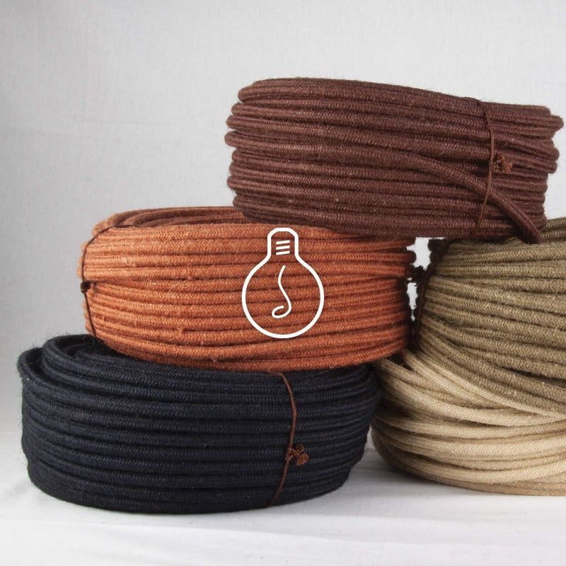 Amarcords arany textil kábel 5m, selyem fonott, 2x0,75 vezetékes lámpa kábel