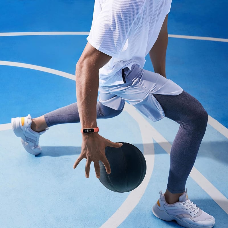 Amazfit Band 5 Fitness Tracker Okosóra Alexa-val, 15 Napos Akkumulátor, Pulzusmérő, Véroxigén Monitor - Black