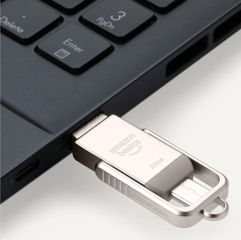 Amazon Basics 256GB USB-C és USB-A Dual Port Pendrive Champagne Silver - 256 GB