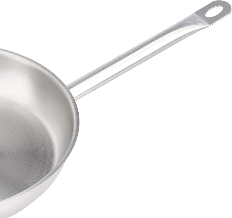 Amazon Basics 28 cm rozsdamentes acél serpenyő alumínium maggal
