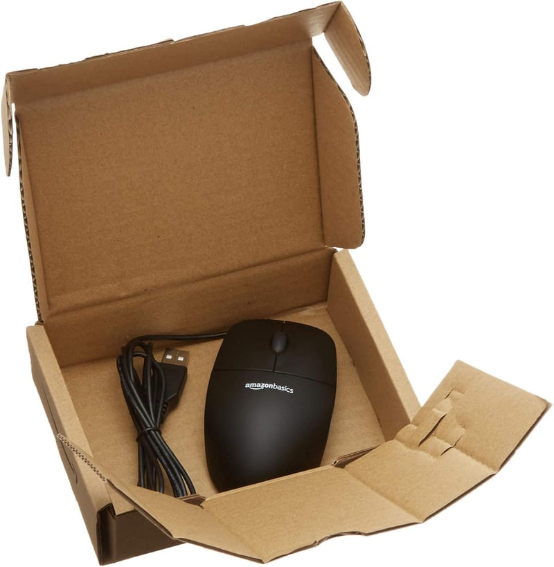 Amazon Basics 3 gombos USB optikai egér Windows és Mac OS X-hez - Fekete - 1 Stück