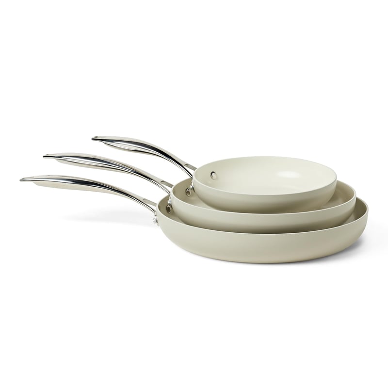 Set de 3 tigăi antiaderente din ceramică Amazon Basics, compatibile cu toate plitele, lavabile în mașina de spălat vase, gri in