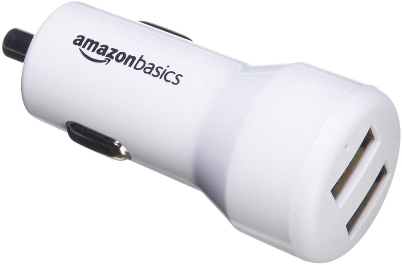 Încărcător auto USB Amazon Basics 30W, 1 cablu USB-C (18W) cu funcție Power Delivery și port USB-A (12W) - negru