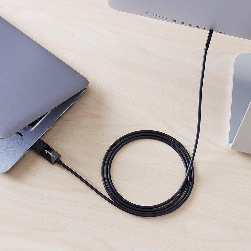 Amazon Basics DisplayPort-USB-C kábel 1,8m fekete kétirányú