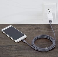 Amazon Basics dvojito opletený nylonový kábel USB 2.0 A – Micro-B – tmavosivý – 3 m 3