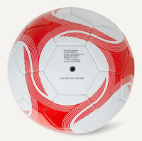 Futbalová lopta Amazon Basics, veľkosť 5, s pumpou – tréningová lopta, odolné PVC, butylová duša, na vnútorné aj vonkajšie použitie, strojovo šitá, bielo-červená 4