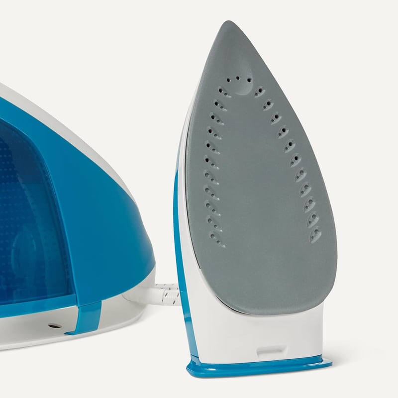 Amazon Basics Gőzvasaló Állomás 1.5L Tartállyal, 240g/min Gőzlökés, 2400W