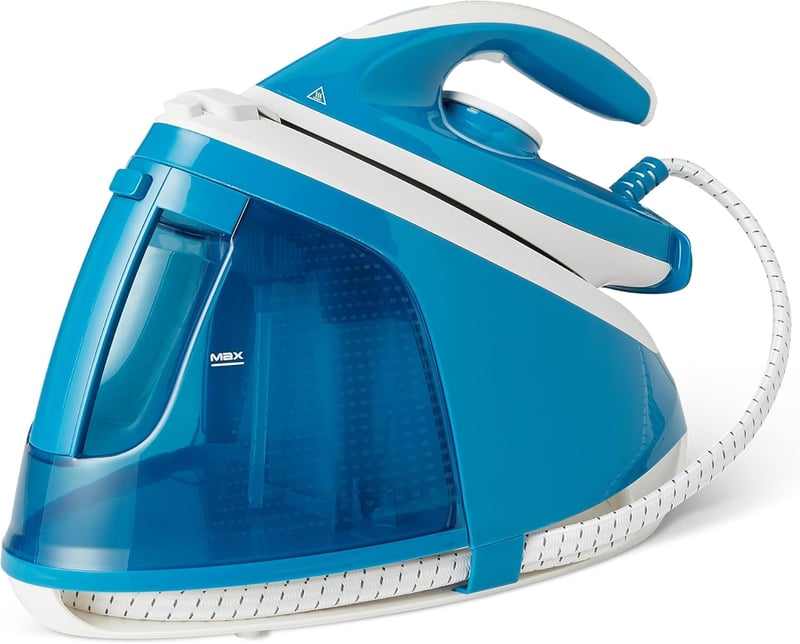 Amazon Basics Gőzvasaló Állomás 1.5L Tartállyal, 240g/min Gőzlökés, 2400W
