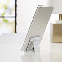 Amazon Basics hordozható állvány tablethez, e-olvasóhoz és telefonhoz - ezüst 8