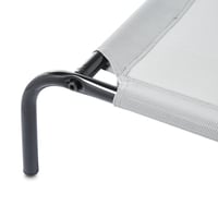 Amazon Basics Chladiaca vyvýšená posteľ pre psov – veľkosť L, 130x80x19 cm, sivá – Priedušný pelech pre domácich miláčikov 4