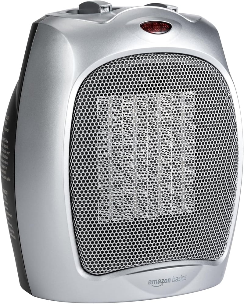Amazon Basics Kerámia Segédradiátor 1800W Szabályozható Termosztáttal Ezüst