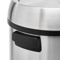 Amazon Basics okrugla cilindrična kanta za otpatke od nehrđajućeg čelika s poklopcem na ljuljanje, 65 litara, srebrna/crna 4